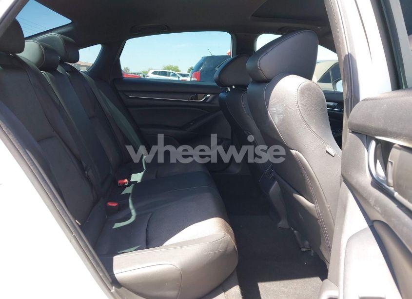 Photo 8 of 2019 Honda Accord SPORT 2.0T (VIN 1HGCV2F30KA023076)