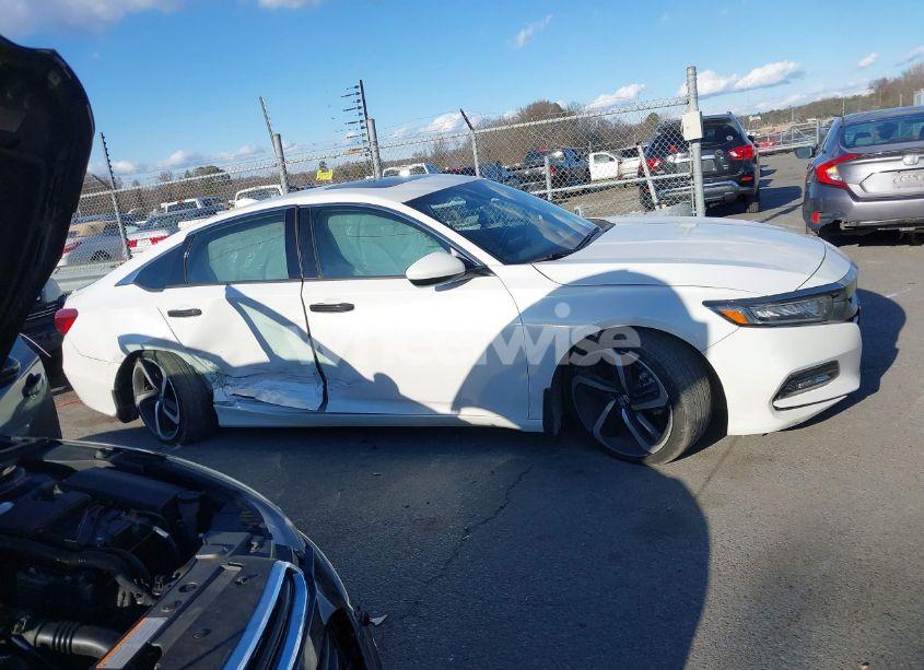 Photo 13 of 2019 Honda Accord SPORT 2.0T (VIN 1HGCV2F30KA030111)