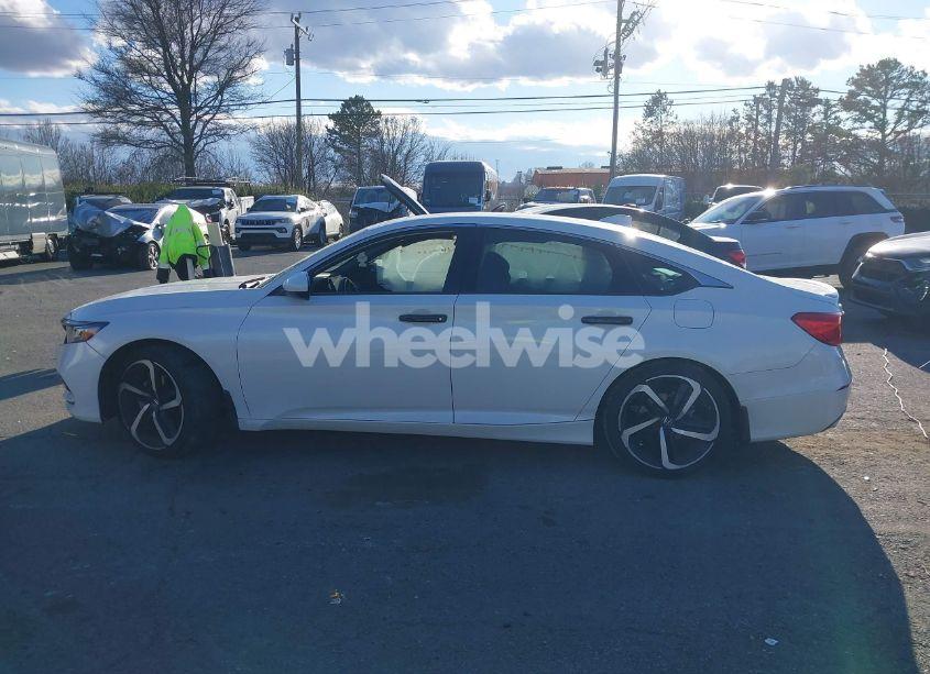 Photo 14 of 2019 Honda Accord SPORT 2.0T (VIN 1HGCV2F30KA030111)