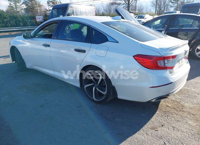 Photo 3 of 2019 Honda Accord SPORT 2.0T (VIN 1HGCV2F30KA030111)