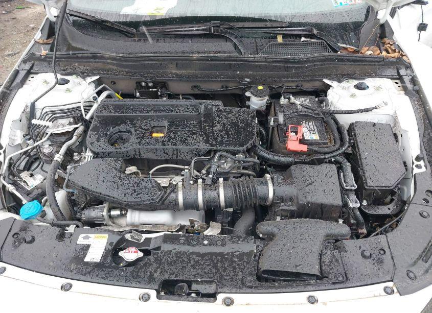 Photo 10 of 2022 Honda Accord SPORT 2.0T (VIN 1HGCV2F30NA001096)