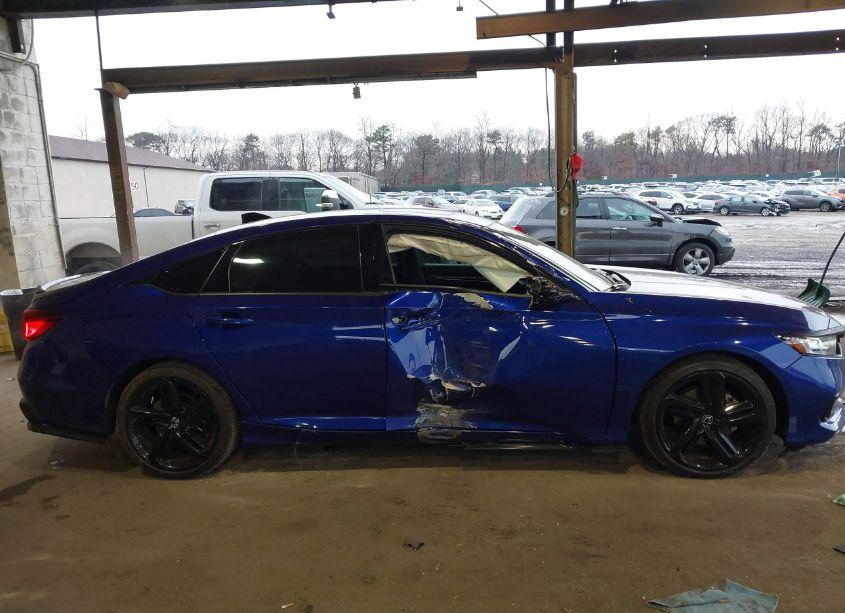 Photo 13 of 2022 Honda Accord SPORT 2.0T (VIN 1HGCV2F30NA005438)