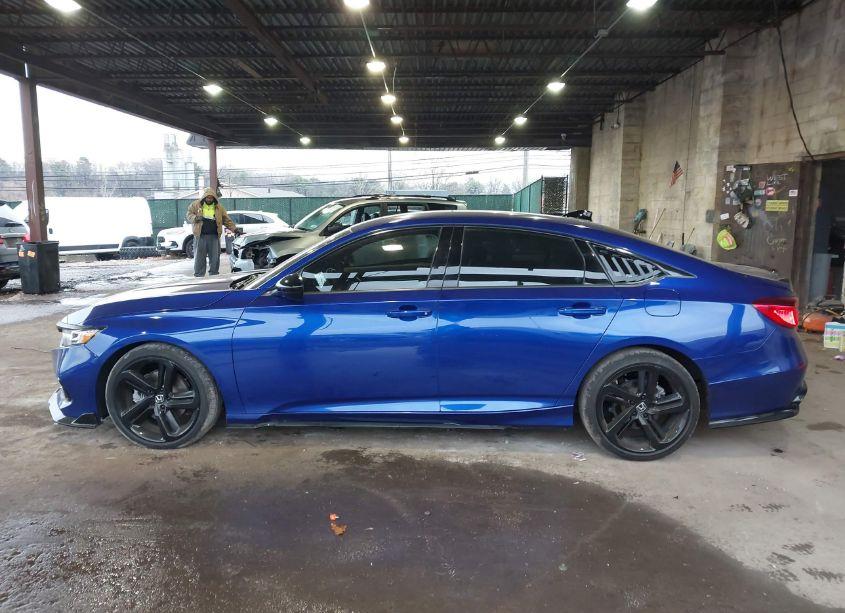 Photo 14 of 2022 Honda Accord SPORT 2.0T (VIN 1HGCV2F30NA005438)