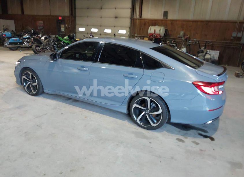 Photo 3 of 2022 Honda Accord SPORT 2.0T (VIN 1HGCV2F30NA016388)