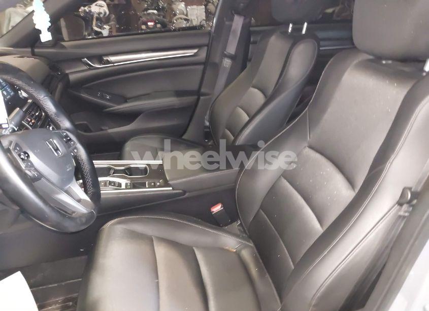 Photo 5 of 2022 Honda Accord SPORT 2.0T (VIN 1HGCV2F30NA016388)