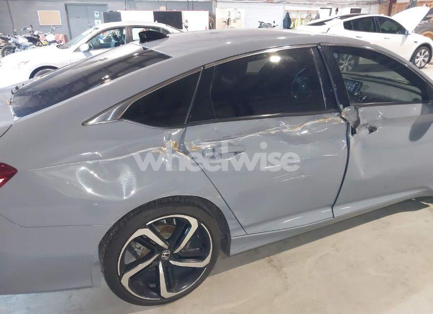 Photo 6 of 2022 Honda Accord SPORT 2.0T (VIN 1HGCV2F30NA016388)