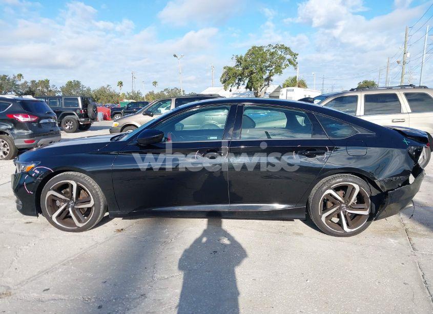 Photo 14 of 2018 Honda Accord SPORT 2.0T (VIN 1HGCV2F31JA000209)