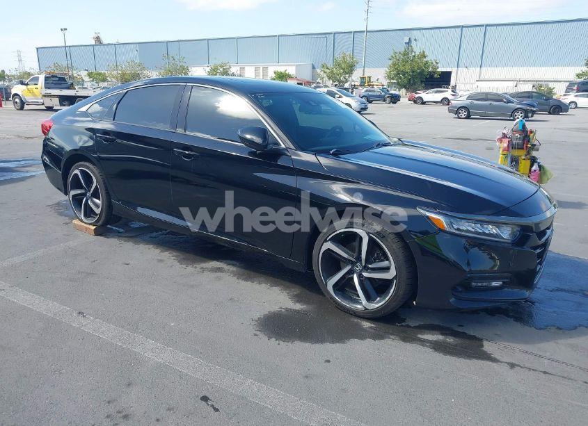 2018 Honda Accord SPORT 2.0T (VIN 1HGCV2F31JA004700) main photo