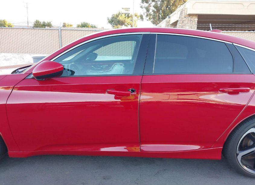 Photo 15 of 2018 Honda Accord SPORT 2.0T (VIN 1HGCV2F31JA004891)