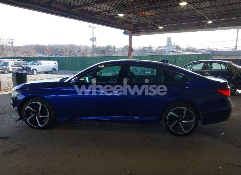 Photo 15 of 2018 Honda Accord SPORT 2.0T (VIN 1HGCV2F31JA018886)
