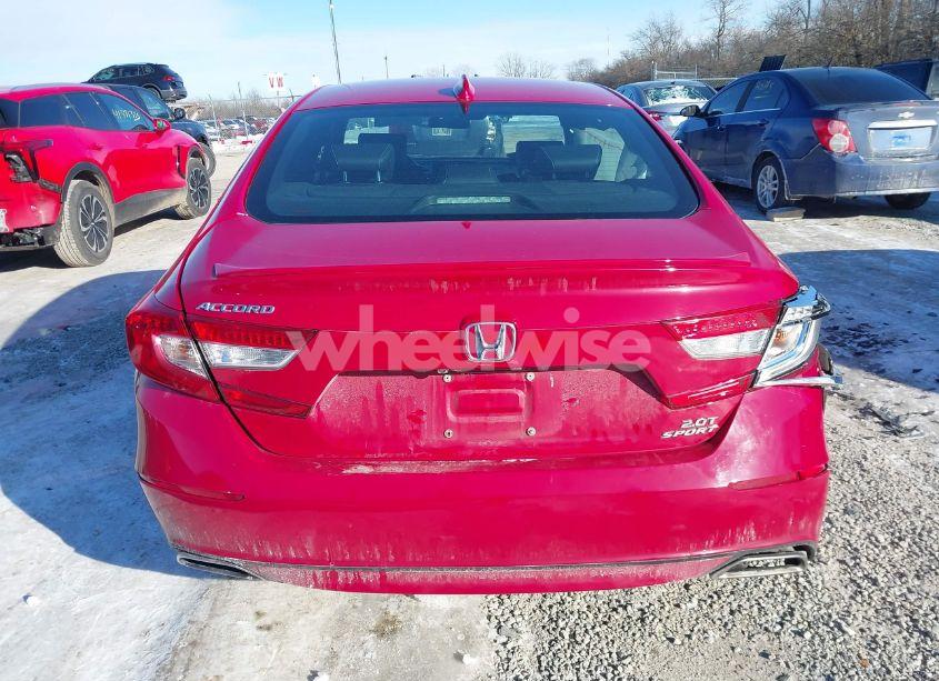 Photo 16 of 2018 Honda Accord SPORT 2.0T (VIN 1HGCV2F31JA027068)