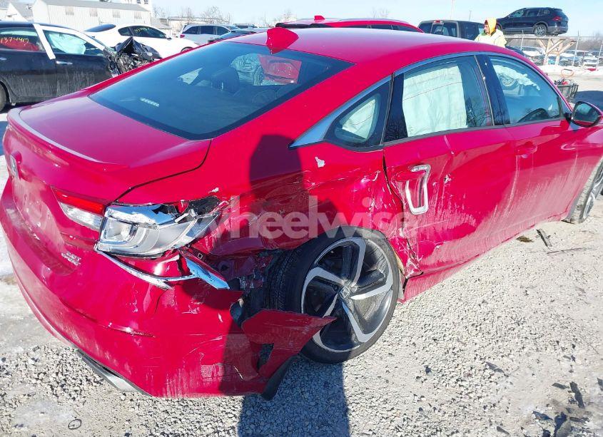 Photo 17 of 2018 Honda Accord SPORT 2.0T (VIN 1HGCV2F31JA027068)