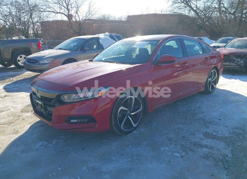 Photo 2 of 2018 Honda Accord SPORT 2.0T (VIN 1HGCV2F31JA027068)