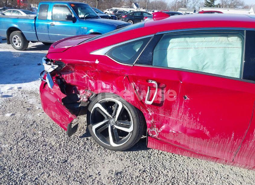 Photo 6 of 2018 Honda Accord SPORT 2.0T (VIN 1HGCV2F31JA027068)