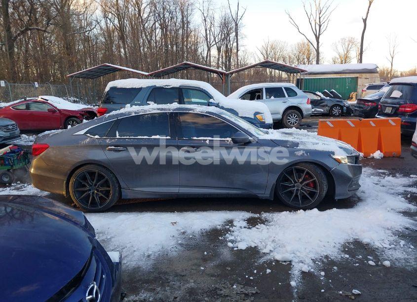 Photo 13 of 2019 Honda Accord SPORT 2.0T (VIN 1HGCV2F31KA009185)