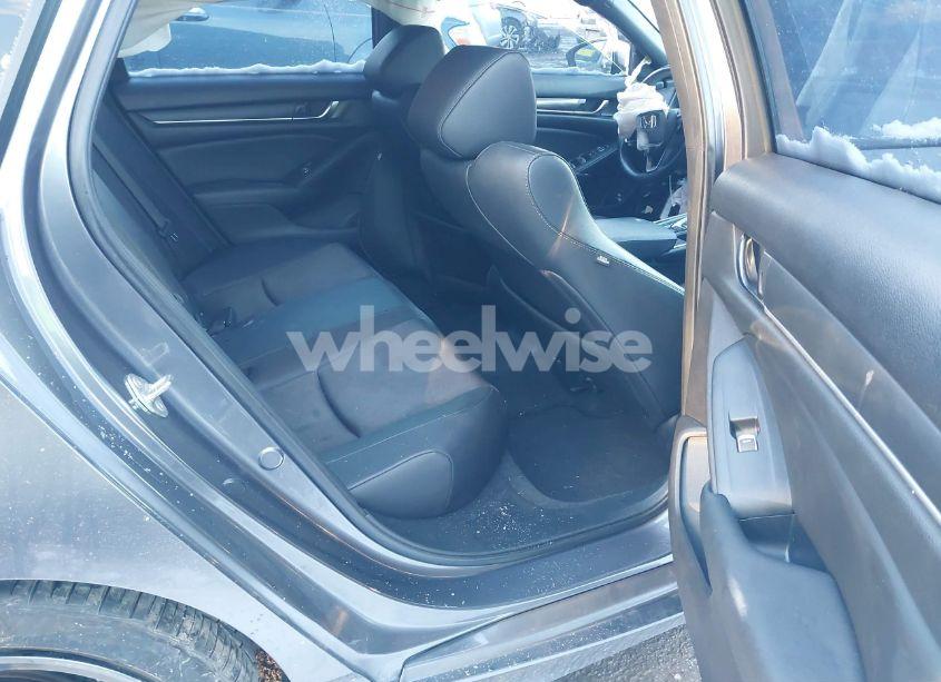 Photo 8 of 2019 Honda Accord SPORT 2.0T (VIN 1HGCV2F31KA009185)