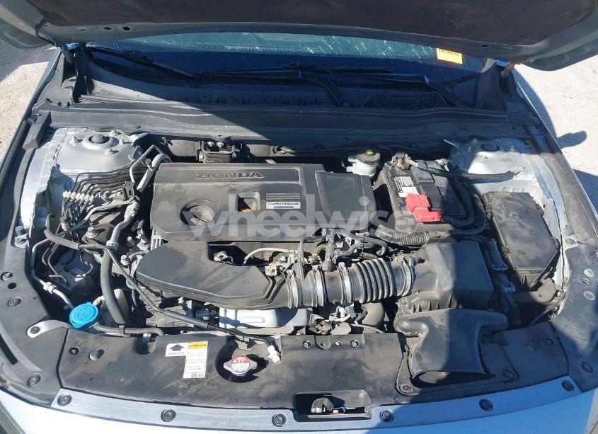 Photo 10 of 2019 Honda Accord SPORT 2.0T (VIN 1HGCV2F31KA009462)