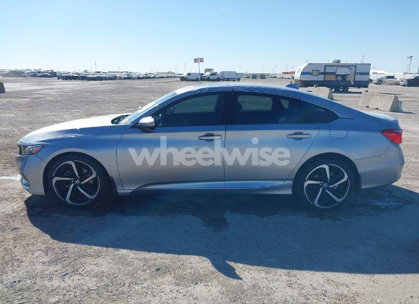 Photo 14 of 2019 Honda Accord SPORT 2.0T (VIN 1HGCV2F31KA009462)