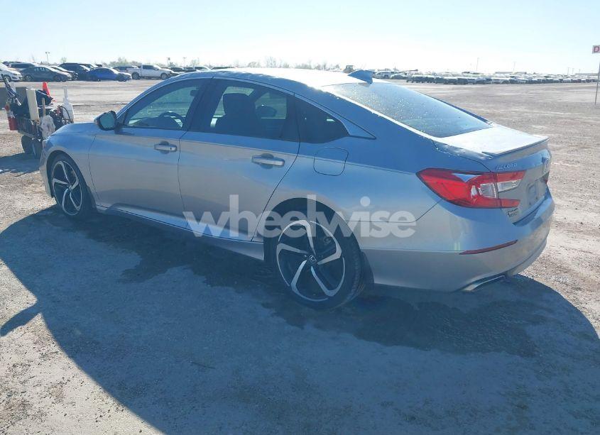 Photo 3 of 2019 Honda Accord SPORT 2.0T (VIN 1HGCV2F31KA009462)