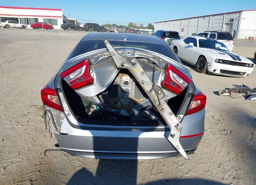 Photo 17 of 2019 Honda Accord SPORT 2.0T (VIN 1HGCV2F31KA023121)