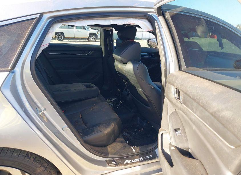 Photo 8 of 2019 Honda Accord SPORT 2.0T (VIN 1HGCV2F31KA023121)