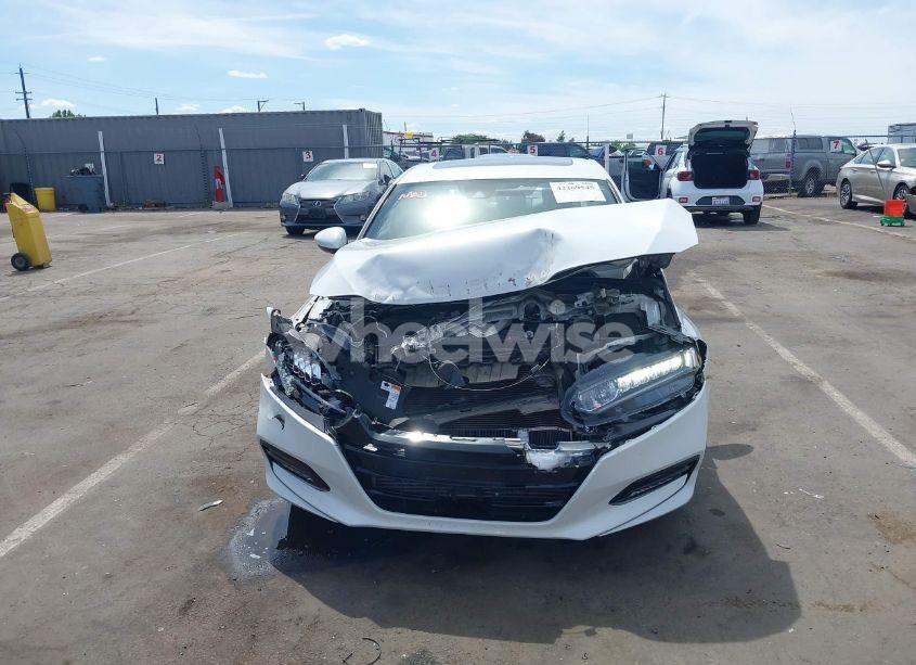 Photo 13 of 2019 Honda Accord SPORT 2.0T (VIN 1HGCV2F31KA032692)