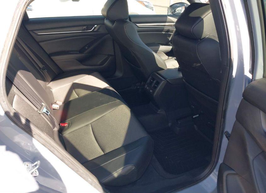 Photo 8 of 2021 Honda Accord SPORT 2.0T (VIN 1HGCV2F31MA023011)
