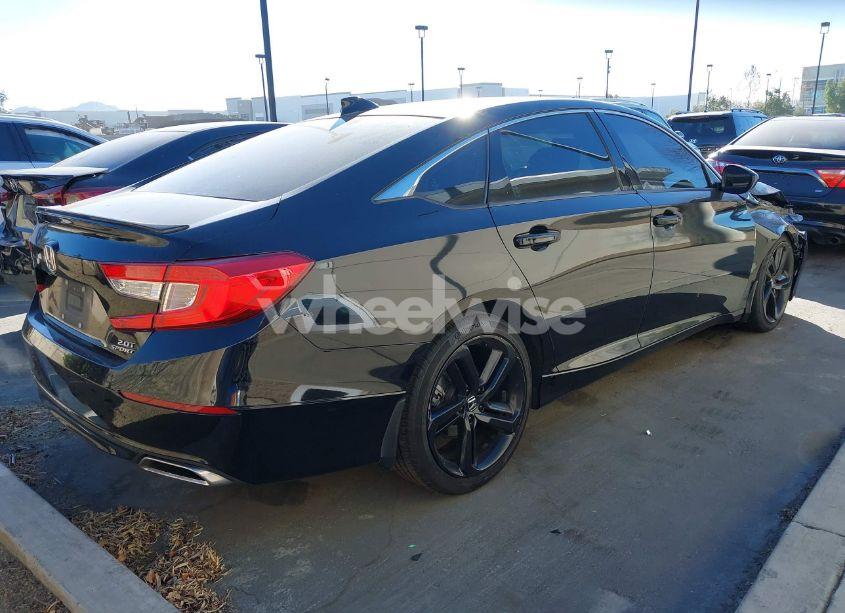 Photo 4 of 2018 Honda Accord SPORT 2.0T (VIN 1HGCV2F32JA037446)