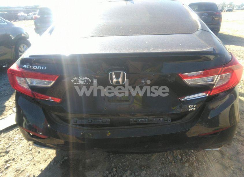 Photo 16 of 2018 Honda Accord SPORT 2.0T (VIN 1HGCV2F32JA037463)