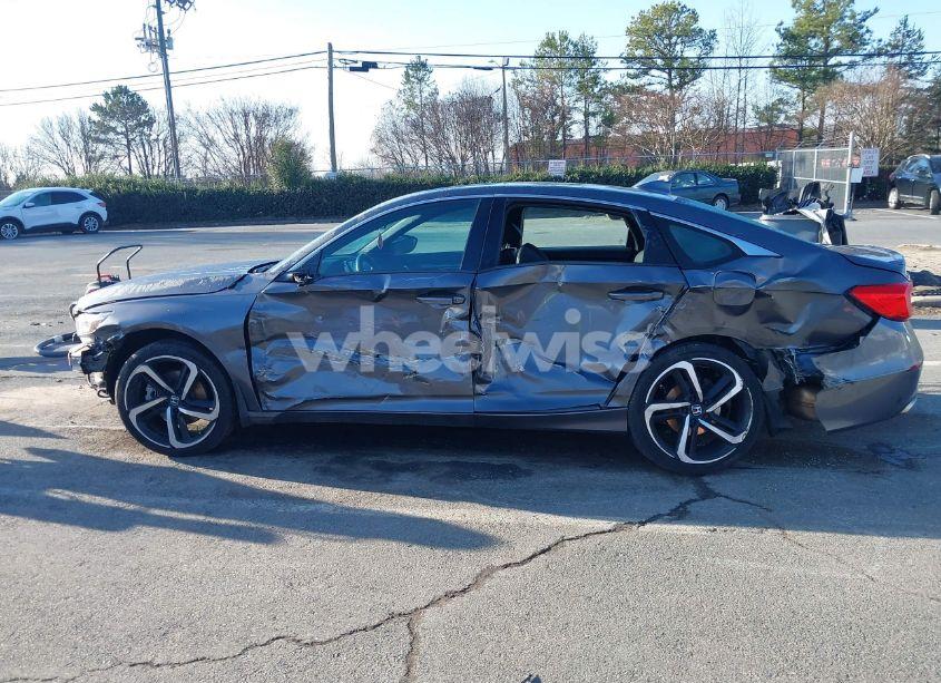 Photo 15 of 2018 Honda Accord SPORT 2.0T (VIN 1HGCV2F32JA041352)