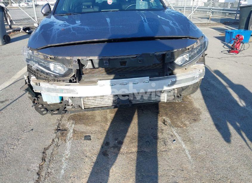 Photo 6 of 2018 Honda Accord SPORT 2.0T (VIN 1HGCV2F32JA041352)