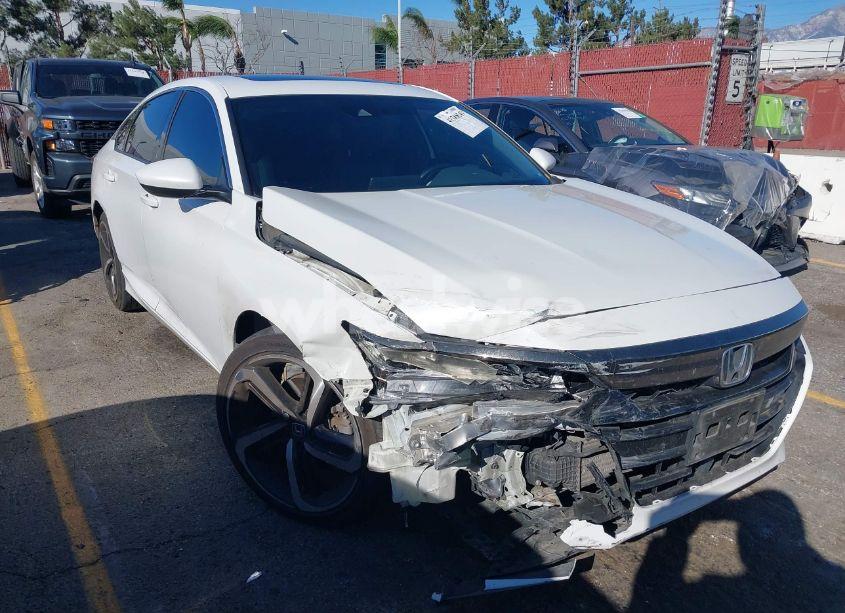 Photo 6 of 2018 Honda Accord SPORT 2.0T (VIN 1HGCV2F32JA048706)