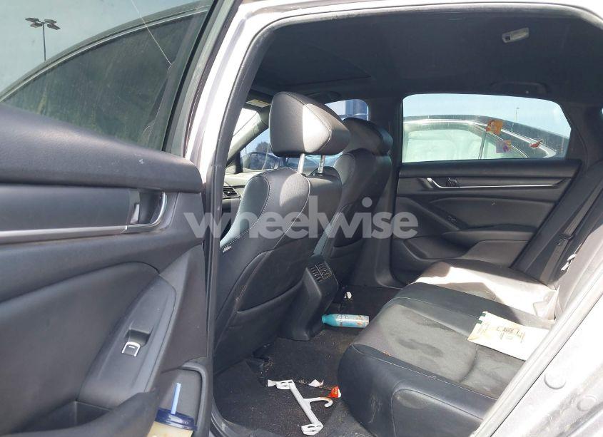 Photo 8 of 2019 Honda Accord SPORT 2.0T (VIN 1HGCV2F32KA008871)