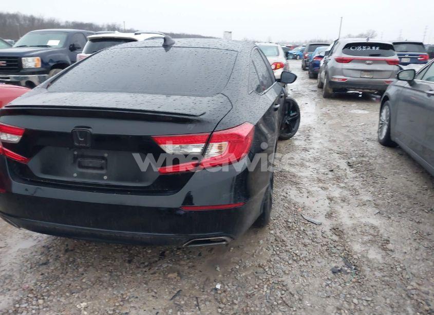 Photo 4 of 2019 Honda Accord SPORT 2.0T (VIN 1HGCV2F32KA018798)