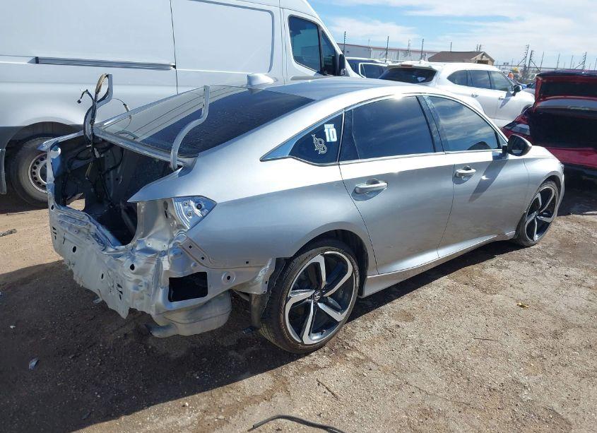 Photo 4 of 2019 Honda Accord SPORT 2.0T (VIN 1HGCV2F32KA030661)