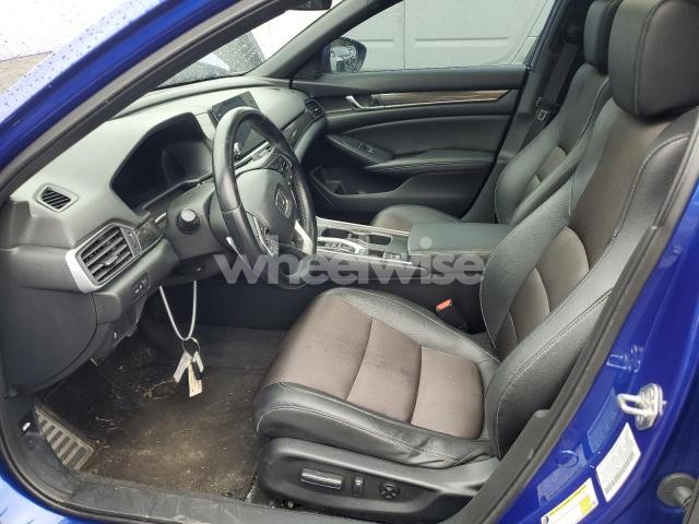 Photo 4 of 2020 HONDA ACCORD SPORT (VIN 1HGCV2F32LA007849)