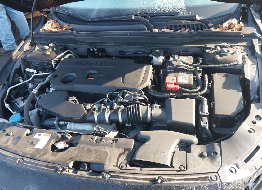 Photo 10 of 2022 Honda Accord SPORT 2.0T (VIN 1HGCV2F32NA014156)