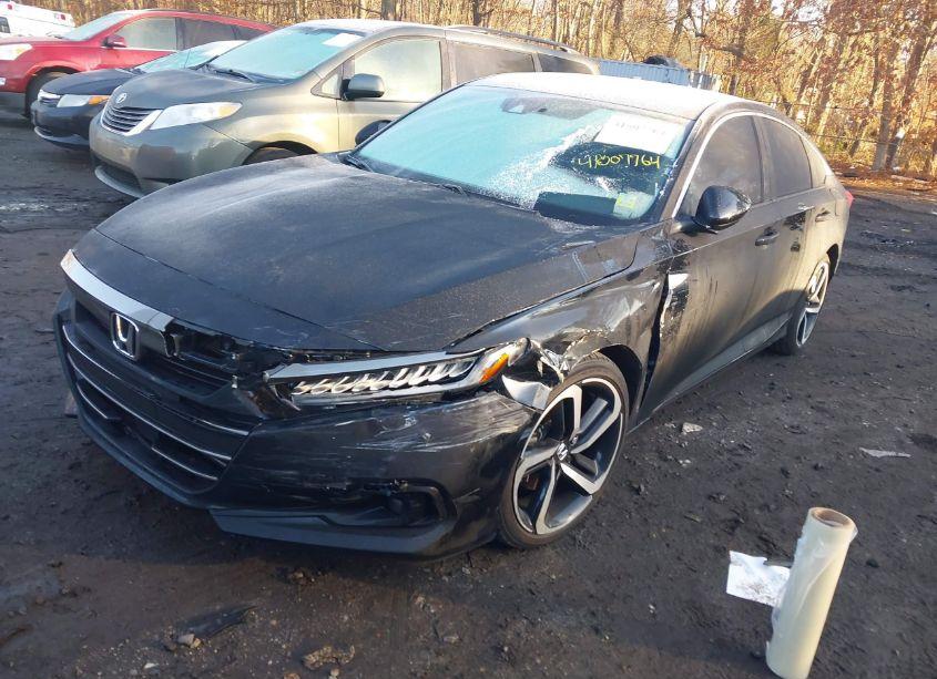 Photo 2 of 2022 Honda Accord SPORT 2.0T (VIN 1HGCV2F32NA014156)