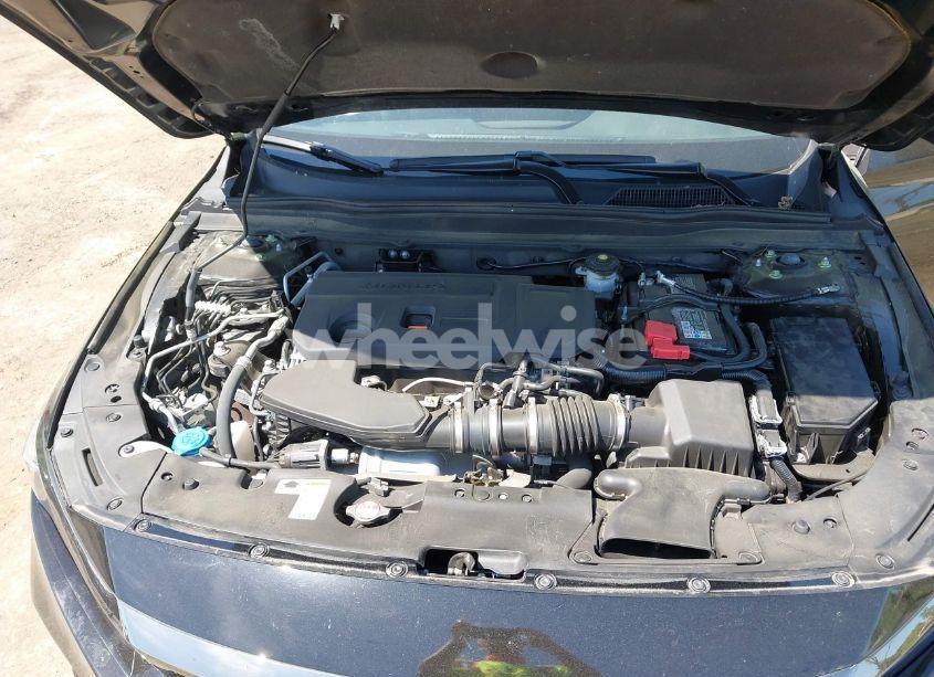 Photo 10 of 2022 Honda Accord SPORT 2.0T (VIN 1HGCV2F32NA015405)