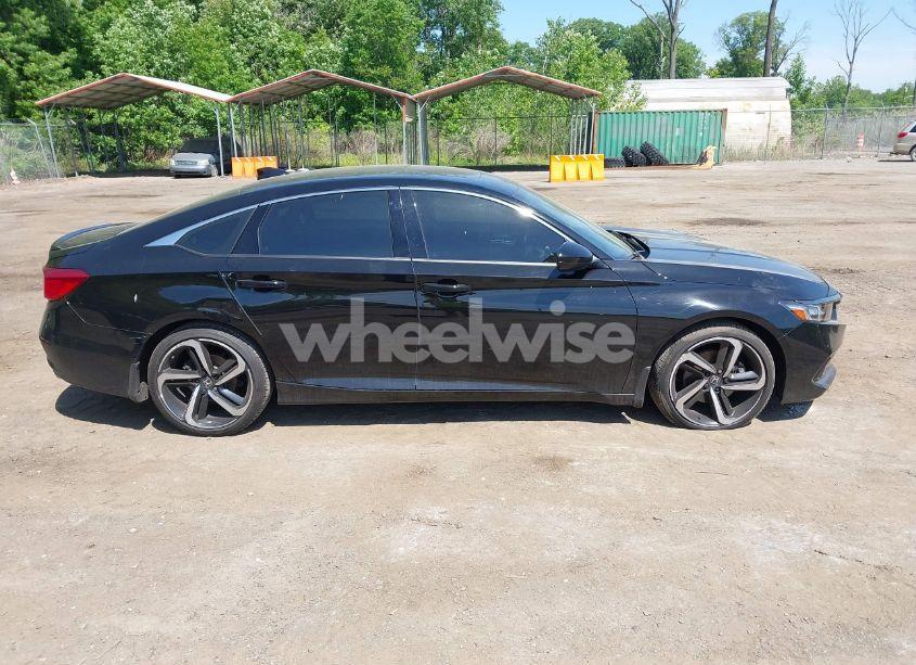 Photo 13 of 2022 Honda Accord SPORT 2.0T (VIN 1HGCV2F32NA015405)