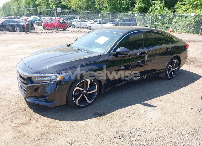 Photo 2 of 2022 Honda Accord SPORT 2.0T (VIN 1HGCV2F32NA015405)