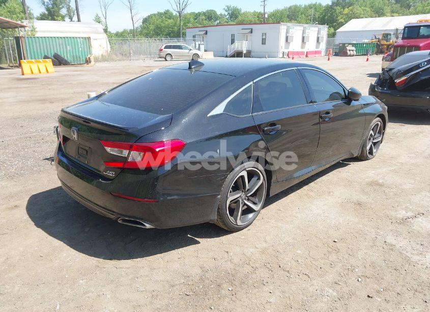 Photo 4 of 2022 Honda Accord SPORT 2.0T (VIN 1HGCV2F32NA015405)