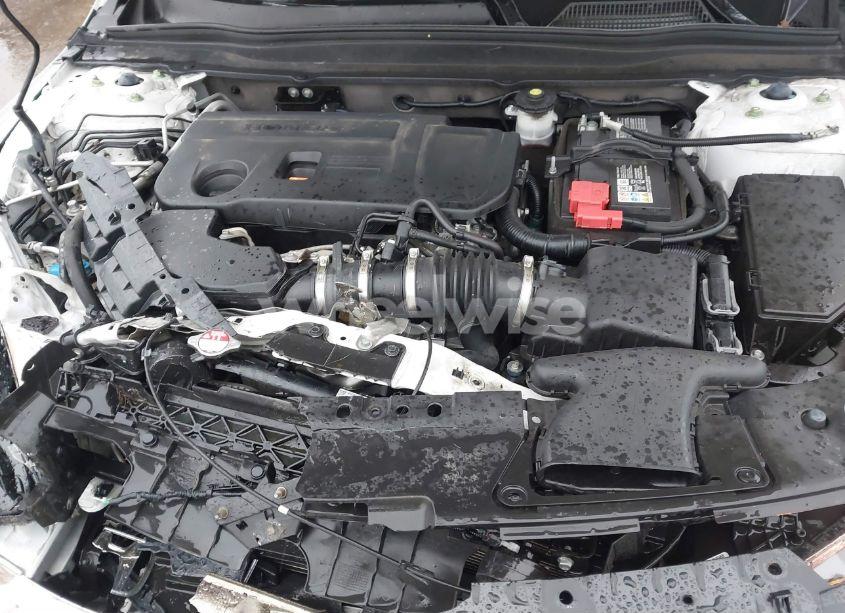 Photo 10 of 2022 Honda Accord SPORT 2.0T (VIN 1HGCV2F32NA017932)