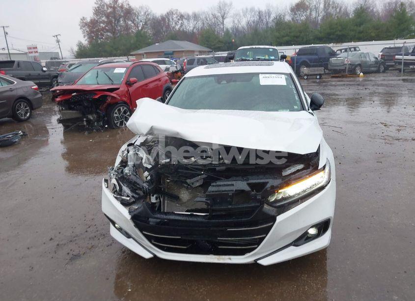 Photo 12 of 2022 Honda Accord SPORT 2.0T (VIN 1HGCV2F32NA017932)