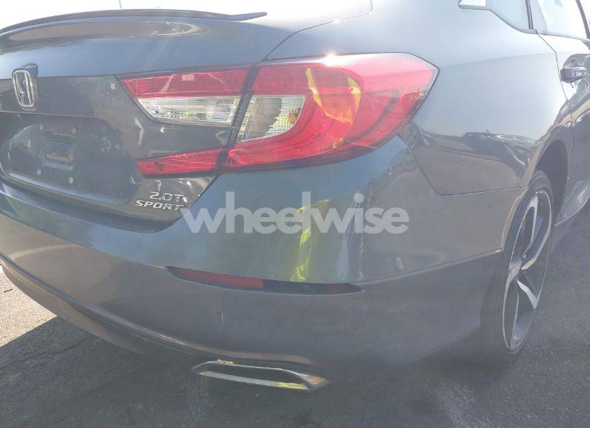 Photo 20 of 2018 Honda Accord SPORT 2.0T (VIN 1HGCV2F33JA027931)