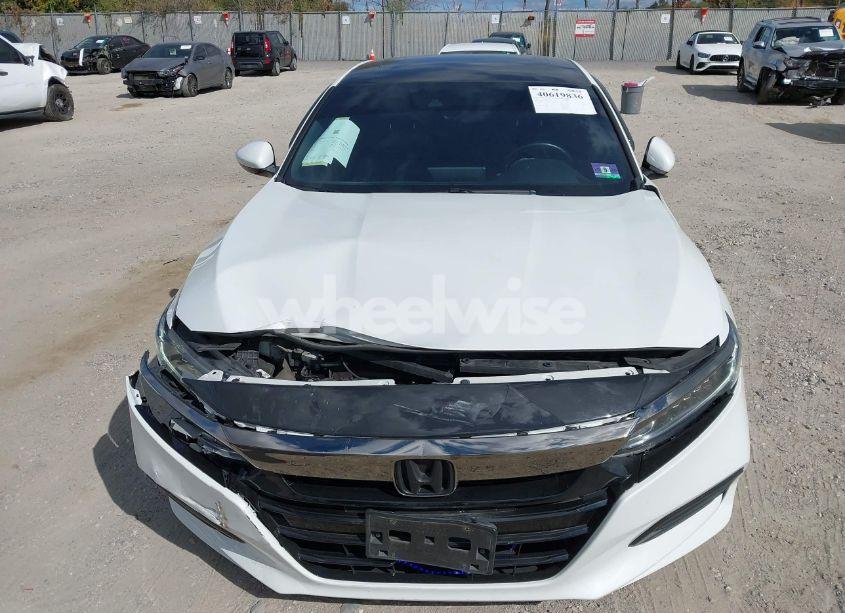 Photo 12 of 2019 Honda Accord SPORT 2.0T (VIN 1HGCV2F33KA014582)