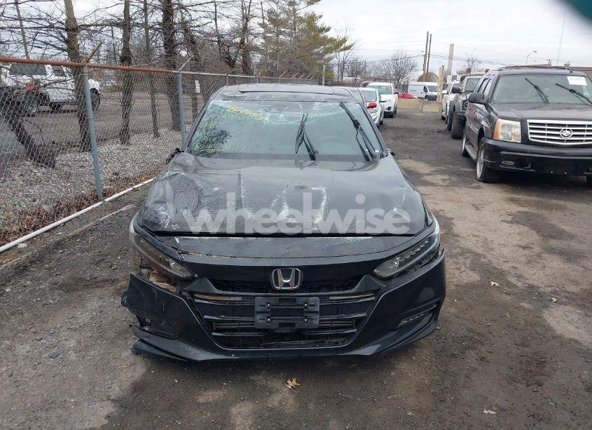 Photo 11 of 2019 Honda Accord SEDAN (VIN 1HGCV2F33KA030555)