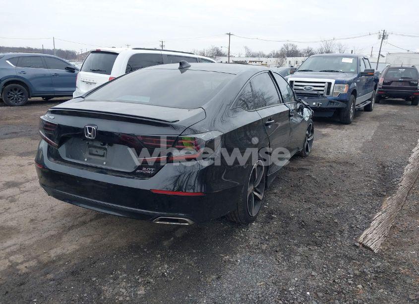 Photo 4 of 2019 Honda Accord SEDAN (VIN 1HGCV2F33KA030555)