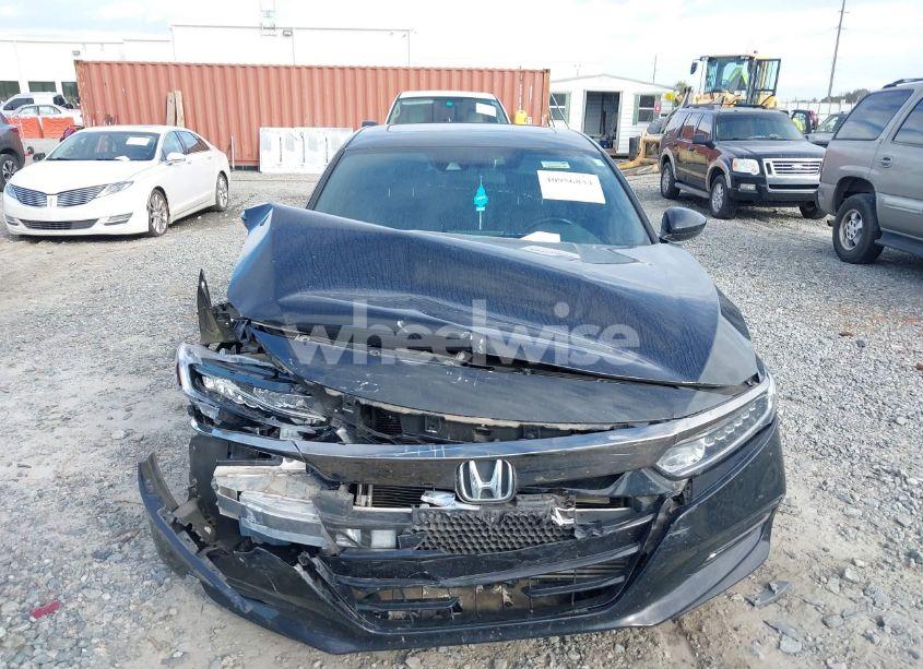 Photo 12 of 2019 Honda Accord SPORT 2.0T (VIN 1HGCV2F33KA033228)