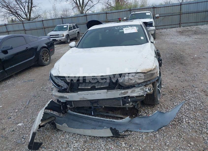 Photo 12 of 2020 Honda Accord SPORT 2.0T (VIN 1HGCV2F33LA028905)